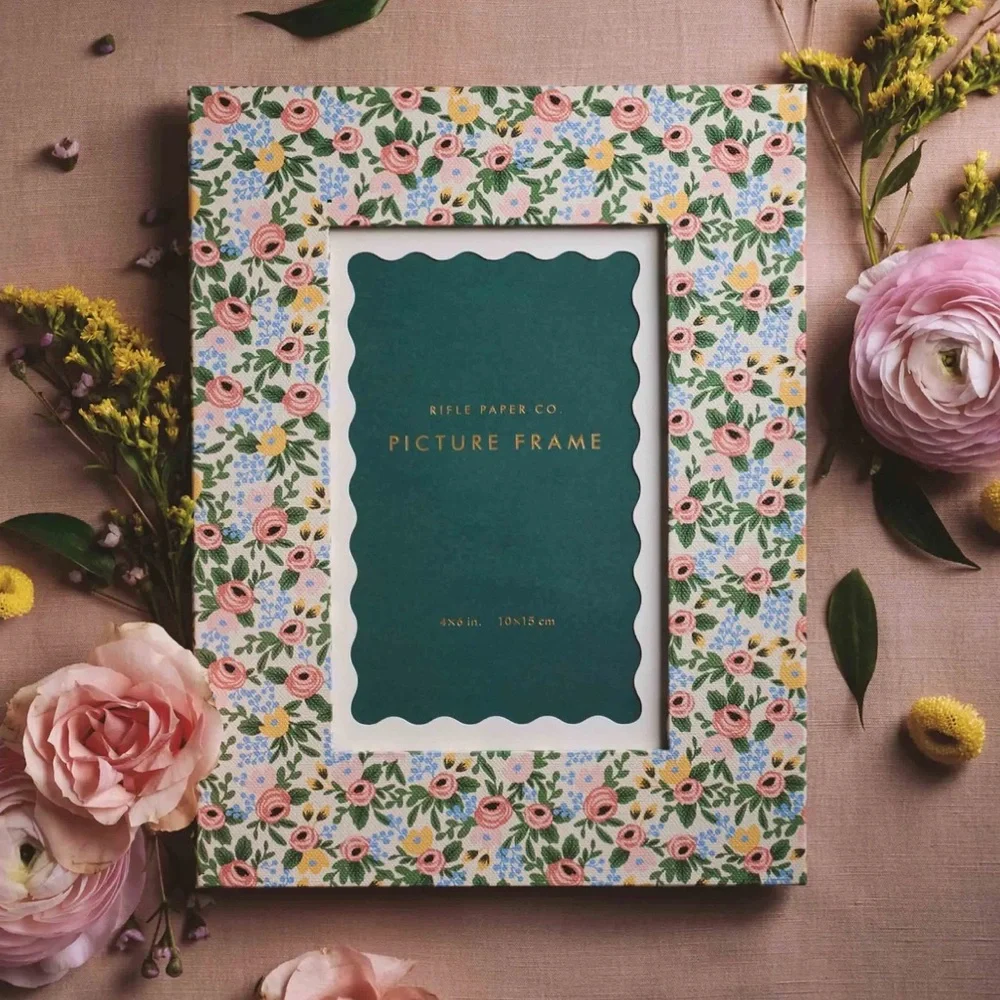 NEW Rifle Paper Co Paper Wrapped Picture Frame in Rosa - Picture 1 of 6